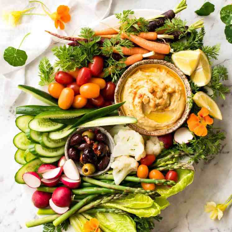 Crudités Vegetables Platter with Hummus recipetineats.com