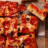 Overhead photo of slices of Easy pizza bread